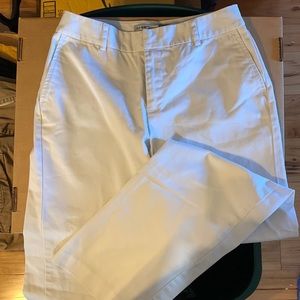 Old Navy khaki pant size 1 Short